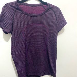 Lululemon size 6